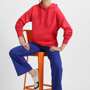 Ropa informal de tela suave para uso al aire libre, sudaderas con capucha para mujer, top con capucha de moda urbana al mejor precio. - Product Image 4