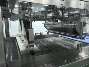 Máquina de envoltura de chocolate automática personalizable LST con aspersor de tuerca, arreglo de rollo de huevo para nueva condición, leche y fruta - Product Image 6