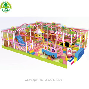 Aire de jeux intérieure rose Paradise Playground 2021, aire de jeux intérieure à thème Hello Toys Kitty pour tout-petits - Product Image 2