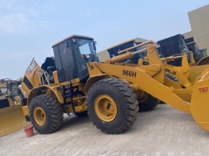 รถตักล้อยาง CAT 966H มือสองขนาดเล็ก ระบบไฮดรอลิกทำงานได้อย่างมั่นคงสำหรับการวางทรายและขนย้ายวัสดุขนาดใหญ่ - Product Image 1
