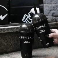 Conception créative 12/16/22oz recyclable PP matériau de qualité alimentaire tasses noires avec couvercle pour bulle thé café vin Logo personnalisé