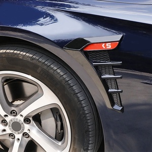 Decalcomania laterale Auto TPU distintivo in resina 3D emblema Auto esterno decorativo universale copri parafango Auto - Product Image 3