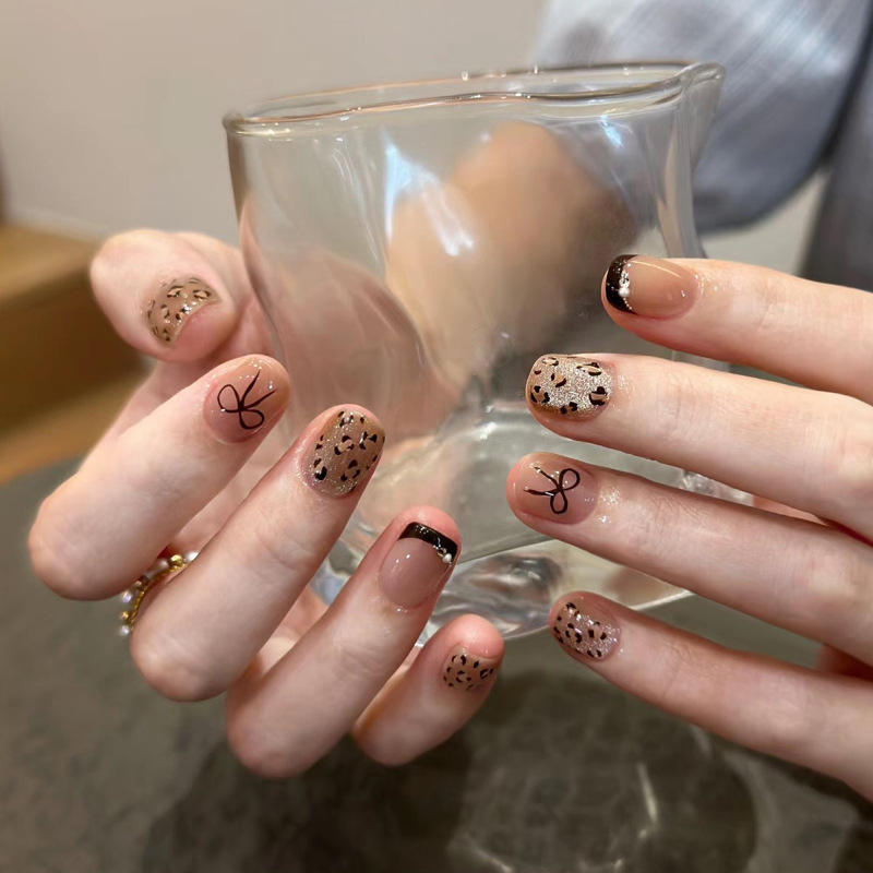 BY1469 Gold Spot Bow Tie