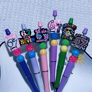 Cuentas de silicona de formas mixtas con diseño del número 67 para decoración de bolígrafos - Product Image 6