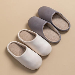 Chaussons en laine à semelle épaisse antidérapante pour l'hiver et l'automne, adaptés à l'intérieur et à l'extérieur, style maison en coton. - Product Image 6