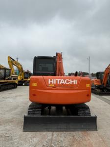 Mini-excavatrice Hitachi ZX70 d'occasion du Japon, modèle 2022, 2 tonnes, avec moteur et engrenages, garantie de 6 mois, à vendre - Product Image 4