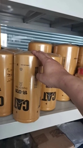 חם מוכר מכונות בנייה באיכות גבוהה חלקים 1r-0739 1r-0741 1r-0749 1r-0750 1 r-0750 מסנן שמן קטרפילר - Product Image 2