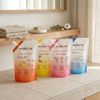 Pochettes souples à bec verseur personnalisées avec logo imprimé numériquement pour recharge de savon liquide, produits de soin, en PET/NY/PE, étanches, pour usage domestique