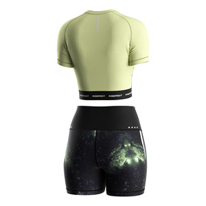 Ensembles de course pour femmes à séchage rapide de qualité supérieure, ajustés et antichoc pour l'entraînement hybride - Product Image 2