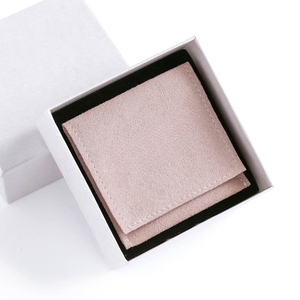 Bolsa de Embalaje para Joyería de Microfibra Rosa, con Logotipo Personalizado, Tamaño Personalizable 6x6cm, Sin Divisores ni Cordones, Sensación Cómoda - Product Image 2