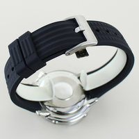 Boîtier de montre de plongée en acier inoxydable de 43,3 mm avec verre saphir pour mouvements NH34/35/36/38, bracelet en caoutchouc respirant, pièces de montre en gros