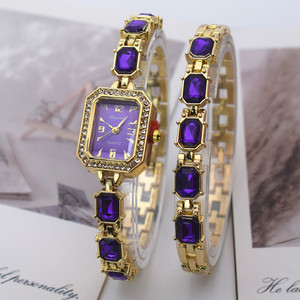 Women's Exquisite Diamond <strong>Rectangular</strong> Quartz Watch Set <strong>Seiko</strong> Movement Small Sugar Cube Bracelet Popular Square Alloy Case Charm - Product Image 4