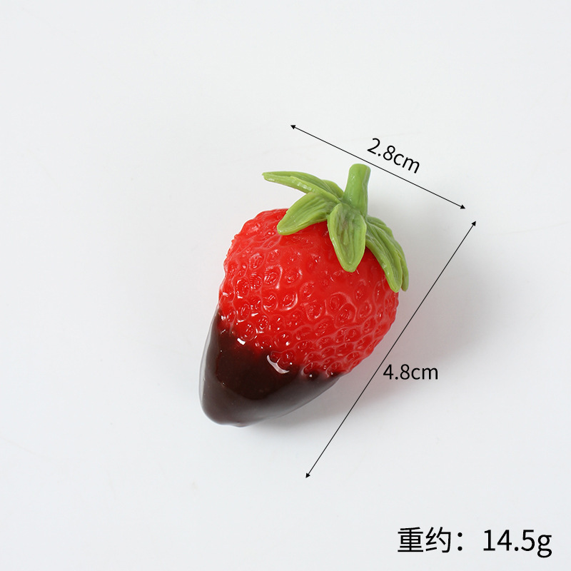 Fragole a foglia chiara - (modello)