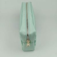 2025 gros personnalisé tissu lettre patchs Nylon fermeture éclair voyage toilette cosmétiques sacs Nylon maquillage pochette