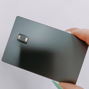 Haute qualité personnalisé 4442 <span class=keywords><strong>puce</strong></span> vierge intelligente personnalisée en acier inoxydable NFC métal banque carte de crédit bleu or <span class=keywords><strong>argent</strong></span> 13.56MHz - Product Image 4