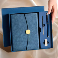 Set Regalo Aziendale Professionale All'Ingrosso: Taccuino A5 in PU con Copertina Rigida, Penna a Sfera, Penna Roller e Chiavetta USB