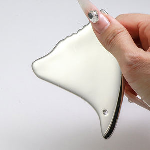 Alat Pijat Wajah Kinwong Sculpting Zinc Alloy <span class=keywords><strong>Gua</strong></span> <span class=keywords><strong>Sha</strong></span>, Alat Pengangkat Wajah dari Logam untuk Aplikasi Wajah, Pemijat Wajah - Product Image 2