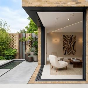 Portes coulissantes en aluminium haut de gamme sur mesure, système de rail encastré en option, dimensions, couleurs et options de verre entièrement personnalisables - Product Image 2