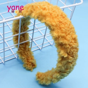 女性の冬のスタイルフェイクファーリーヘッドバンド新しい到着ファッショナブルなLambswoolヘアアクセサリー - Product Image 4