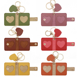 Mini Album Fotografico Premium in Pelle con Portachiavi a Cuore, Album per Coppie, Cornici per Foto, Accessori per Album Fotografici - Product Image 1