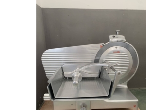 Rebanadora de Carne Semiautomática de Aleación de Aluminio Anodizado de 350 mm - Product Image 2