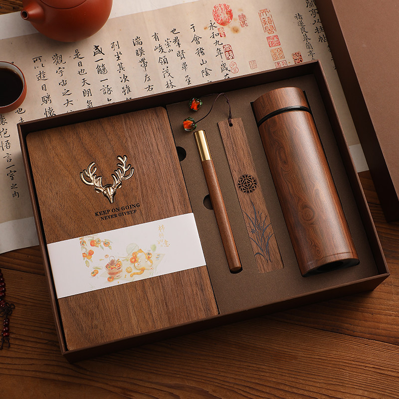A Deer Goes Forward (Luxury Insulated Cup Gift Box