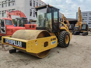 รถบดอัดสั่นสะเทือน CAT CS-683E มือสอง สภาพดี เหมาะสำหรับงานก่อสร้างทางหลวงและฐานราก - Product Image 5