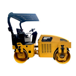 Compacteur à rouleaux vibrants à double tambour entièrement hydraulique LTC3H Tandem, 28000W, force d'excitation 40KN, capacité de montée 35%, vitesse de déplacement 0-12km/h - Product Image 1