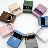 Coffret à bijoux personnalisé gaufré écologique avec fermeture magnétique pour rangement de colliers et bagues - Boîte à tiroir rigide en papier