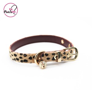 Collar choker con estampado de leopardo, estilo millennial para chicas modernas, cadena de piel sintética marrón para la clavícula, estilo nicho dulce y cool de la subcultura. - Product Image 1