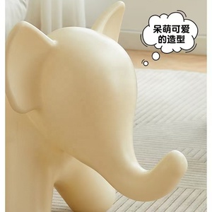 Taburete Infantil Portátil Creativo de Plástico. Silla para Sala de Estar y Dormitorio con Forma de Elefante Pequeño. Decoración del Hogar - Product Image 4