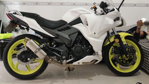 Tubo de escape delantero completo plateado modificado para motocicleta Phantom 150 <span class=keywords><strong>War</strong></span> God <span class=keywords><strong>Shadow</strong></span> 150 KPR150DY150, incluye muelles y soporte de montaje - Product Image 2