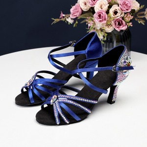 <span class=keywords><strong>Zapatos</strong></span> <span class=keywords><strong>de</strong></span> <span class=keywords><strong>Baile</strong></span> Latino <span class=keywords><strong>de</strong></span> Satén Hechos a Medida para Mujer, Tacón Alto, Suela <span class=keywords><strong>de</strong></span> Cuero Genuino, <span class=keywords><strong>Zapatos</strong></span> <span class=keywords><strong>de</strong></span> <span class=keywords><strong>Salsa</strong></span> para Escenario - Product Image 4
