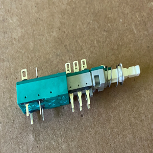 Nouvel interrupteur d'alimentation d'origine en stock pour Twenty-Two 22 3650 &amp;   <span class=keywords><strong>Esotec</strong></span> SC-6 SC-7 # Fournisseur de PLC SP04010230 - Product Image 2