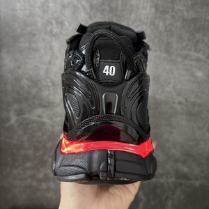 Nouvelles Baskets de Sport LED 2026 de Designer, Qualité Supérieure, avec Lumières Intégrées pour la Course et le Quotidien - Product Image 3