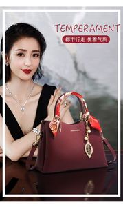 Cadeau pour la fête des mères - un nouveau sac de style 2026. Un sac à main élégant et de grande capacité pour les femmes mariées d'âge moyen. - Product Image 4