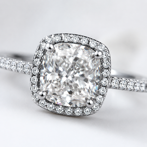 Anello Elegante a Forma Ovale Stile Matrimoniale per Donne - Product Image 4