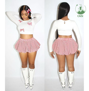 新作2ピースバブルスカートセット レディース秋服 長袖ボウクロップトップとバブルスカートのツーピースセットアップ 女性用 - Product Image 1