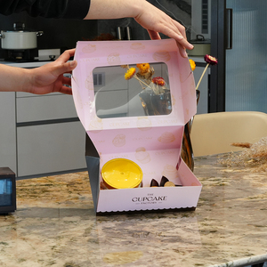 Boîte à cupcakes, macarons et pâtisseries en carton gaufré à chaud avec logo personnalisé de luxe, pliable, avec fermeture à rabat, dorée, pour mariage, fête ou cadeau - Product Image 3