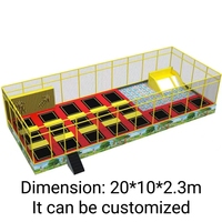 Parque de trampolín pequeño popular caliente Trampolín rectangular profesional al aire libre con techo para el hogar