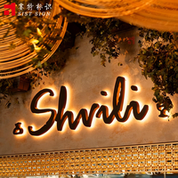 Letras Luminosas Acrílicas con Retroiluminación LED, Alimentación por Batería/Enchufe, Control Remoto para Dirección y Publicidad en Bares, Hoteles y Tiendas