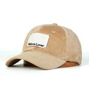 Casquette de baseball en velours côtelé de haute qualité personnalisée par le fabricant, casquette basique pour femmes - Product Image 6