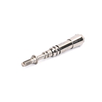 Fabrication et personnalisation sur mesure de composants et de quincaillerie en acier inoxydable non standard, usinés sur tour CNC