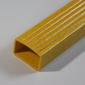 Perfil de Escalera de Fibra de Vidrio Moldeado a Medida, Tubo Rectangular de GRP Amarillo de Alta Resistencia - Product Image 1