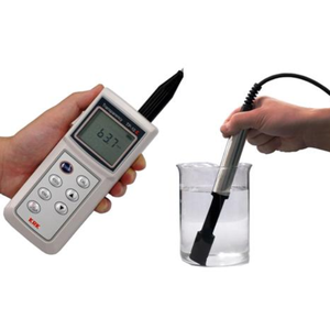 Instrument de test de fluorescence de la qualité de l'eau en laboratoire TP-10Z - Product Image 1