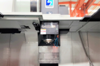 Centre d'usinage vertical CNC GUOSHENG MVL1380E, machine de fraisage VMC économique