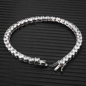 Bracciale Tennis in Argento Sterling S925 di Pregio, Bracciali e <span class=keywords><strong>Bangles</strong></span> con <span class=keywords><strong>Moissanite</strong></span> Taglio Brillante Rotondo alla Moda - Product Image 3