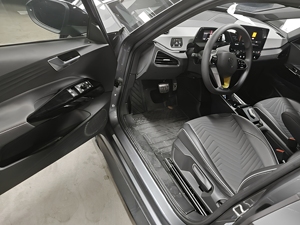รถยนต์ไฟฟ้า Volkswagen ID3 Pure+ รุ่นปี 2022 แบบแฮทช์แบ็กมือสอง - Product Image 5