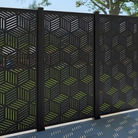 Clôture/Garde-corps contemporain en alliage d'aluminium découpé au laser et en fer avec main courante d'escalier en acier galvanisé antirouille