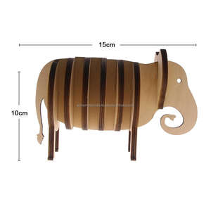 Lot de 4 sous-verres ronds au design moderne en résine de bois parfaits pour les ustensiles de cuisine et la vaisselle Usage quotidien à la maison de haute qualité - Product Image 5